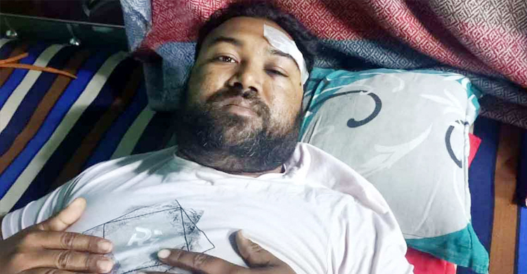 প্রচারণাকালে প্রার্থীর কাছে পাওনা টাকা চাওয়ায় ভোটারকে মারপিট