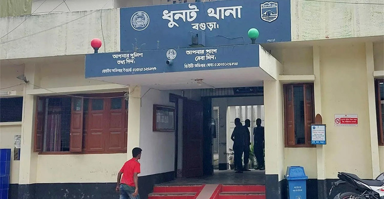 মাকে ডাক্তার দেখিয়ে ফেরার পথে প্রাণ গেলো মেয়ের