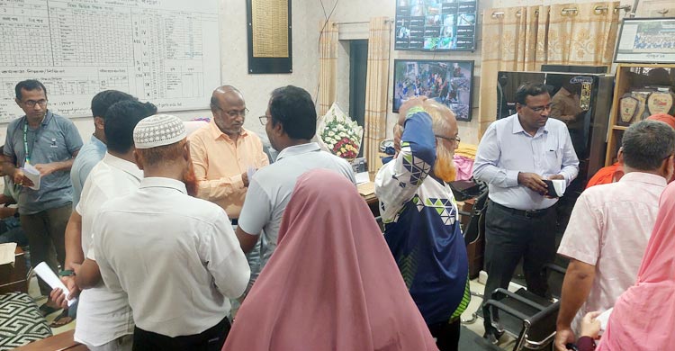 সব পরীক্ষার্থীকে ‘বি’ গ্রেড, বগুড়া জিলা স্কুলে বিক্ষোভ