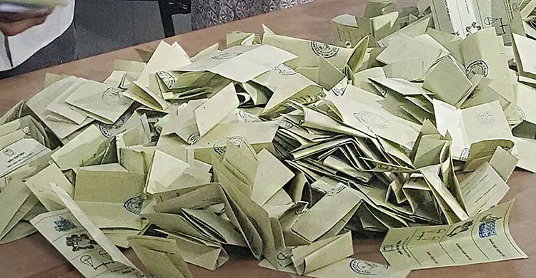 বগুড়ায় উপনির্বাচনে ভোটগ্রহণ শেষ, চলছে গণনা