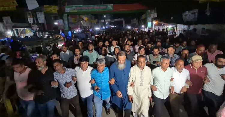 তারেক রহমান-খালেদা জিয়ার মনোনয়নে নেতাকর্মীদের বাঁধভাঙা উচ্ছ্বাস