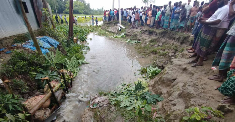 ড্রেনে পড়ে নিখোঁজ: বগুড়ায় শিশু ফাইমের লাশ উদ্ধার