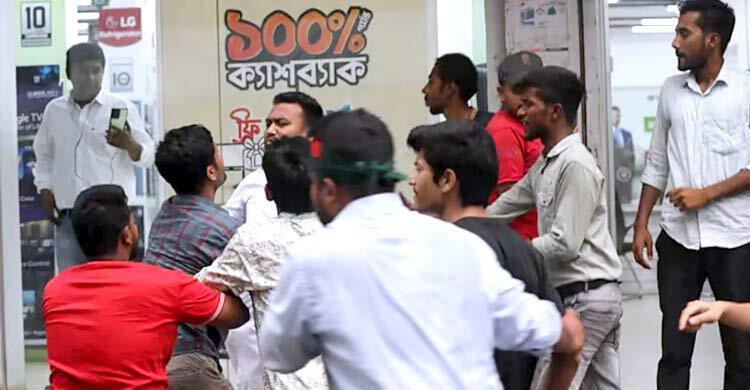 Clashes erupt at NCP rally in Bogura in presence of Sarjis