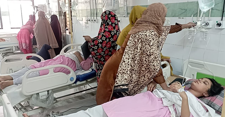 বিএনপির পদযাত্রায় সংঘর্ষের পরদিন বন্ধ বগুড়ার সেই স্কুল