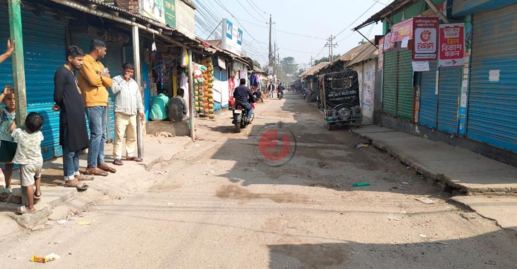 ১৭ বছরে বগুড়ায় ১৭ হাজার কোটি টাকার উন্নয়ন, মাঠে শুধুই দুর্ভোগ