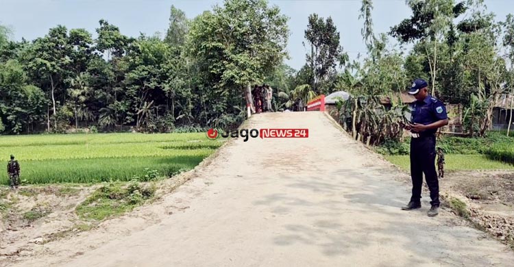 ভিআইপি এলে ইট বিছানো হয় সড়কে, চলে গেলে আবার আগের চেহারা