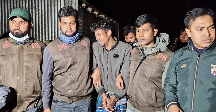 স্ত্রীকে হত্যার পর সেপটিক ট্যাংকে লুকালেন স্বামী