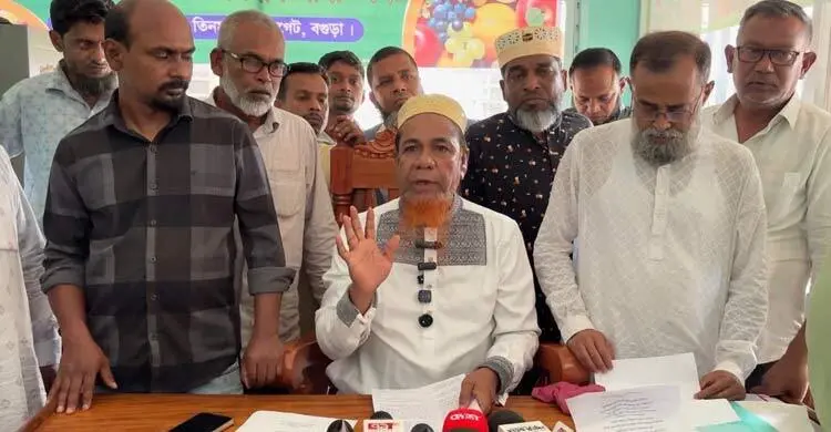 বগুড়ায় ফল ব্যবসায়ী সমিতি থেকে একযোগে ৫৪ জনের পদত্যাগ