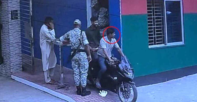 শ্যালিকাকে অপহরণের অভিযোগে কনস্টেবল বরখাস্ত