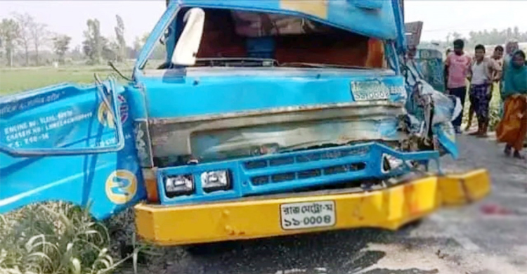 বগুড়ায় ট্রাকের ধাক্কায় অটোরিকশাচালক নিহত
