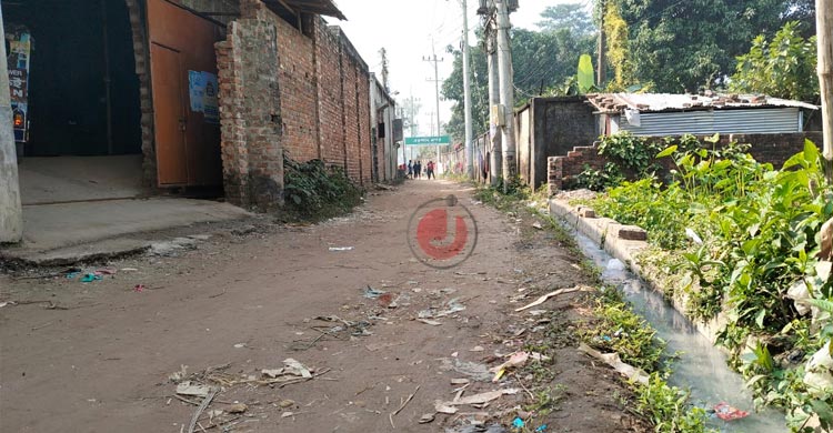 ১৭ বছরে বগুড়ায় ১৭ হাজার কোটি টাকার উন্নয়ন, মাঠে শুধুই দুর্ভোগ