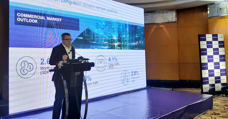 বাংলাদেশে আগামী ১০ বছরে বিমান ভ্রমণ দ্বিগুণ হবে