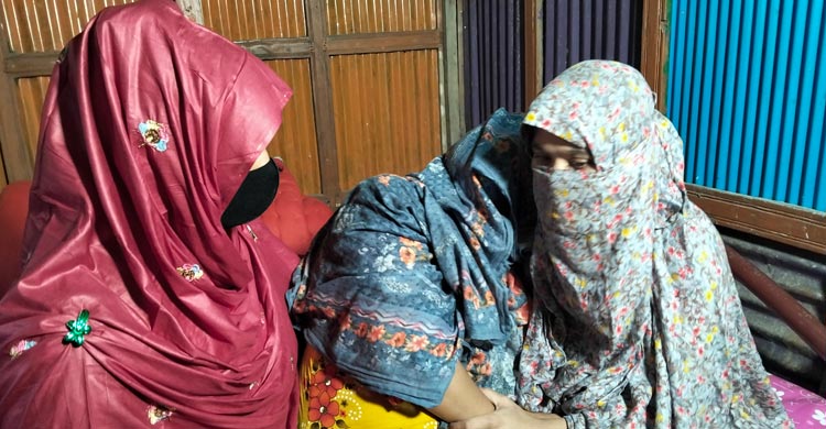 ৭ মাস পর বাড়ি গেলো শহীদ হাসানের মরদেহ