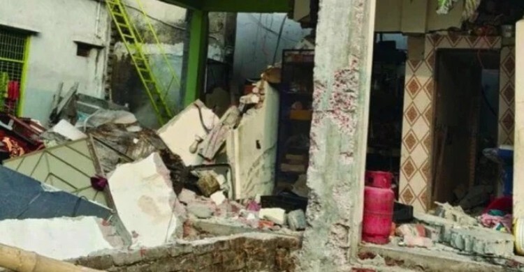 কেরানীগঞ্জে মাদরাসায় বিস্ফোরণ: পরিচালক আল আমিন ১০ দিনের রিমান্ডে