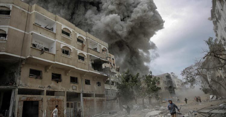 Israeli airstrikes kill 20 in Gaza, Palestinian officials say