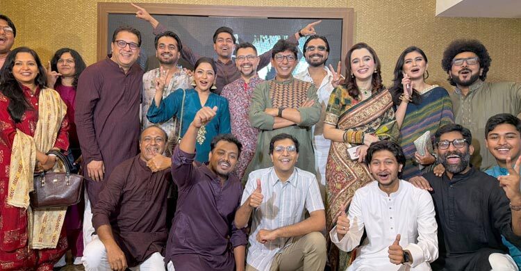 দেশের পর আজ থেকে অস্ট্রেলিয়ায় ‘বনলতা এক্সপ্রেস’