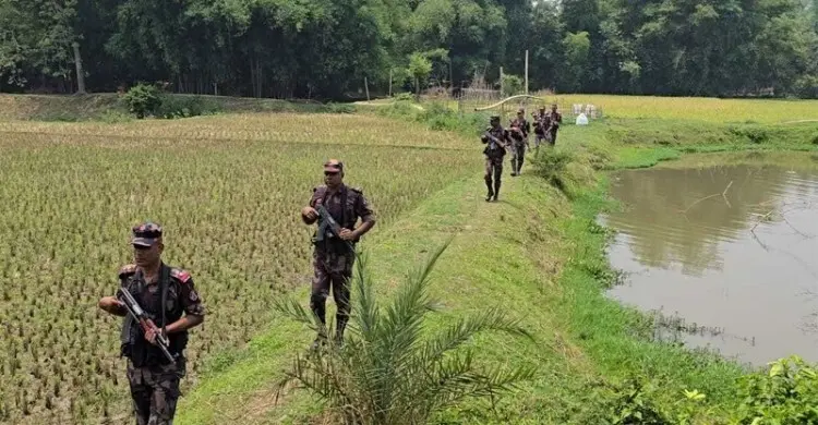 একজনকেও পুশ-ইন হতে দেইনি, বিজিবি সীমান্তে সতর্ক: স্বরাষ্ট্রমন্ত্রী