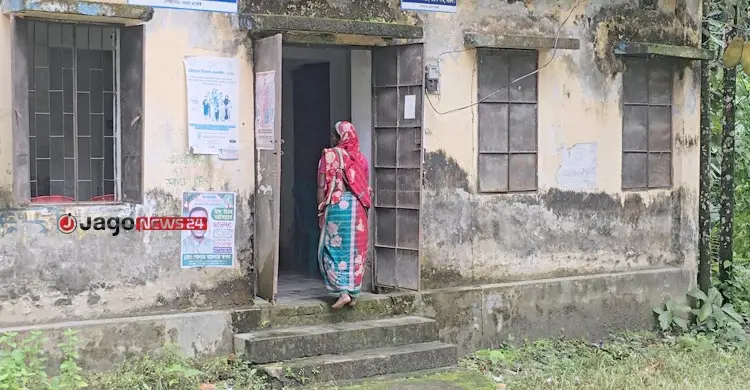 স্বাস্থ্যকর্মীদের মর্জি মতো চলে কমিউনিটি ক্লিনিক