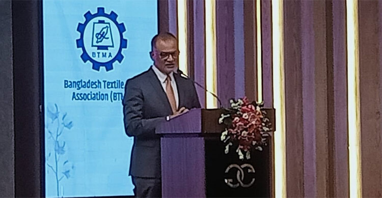 ফ্যাসিস্ট সরকার একটি ‘টাইম বোমা’ রেখে গেছে: বাণিজ্য উপদেষ্টা