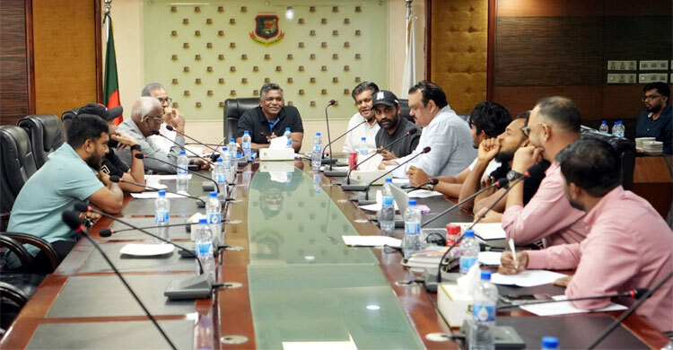 তামিম, মুশফিকদের সাথে বিপিএল নিয়ে একান্ত বৈঠক বুলবুলের