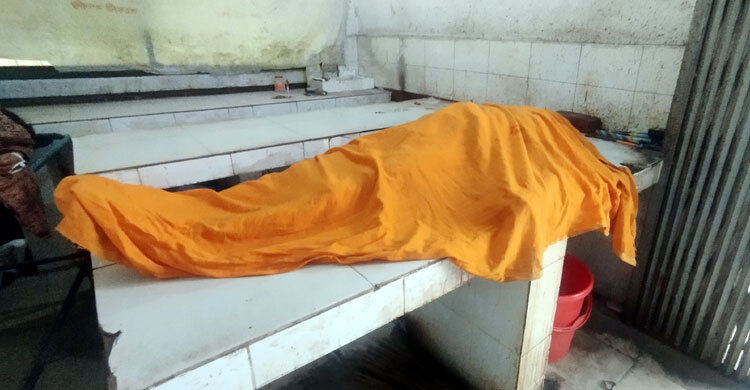 ব্রাহ্মণবাড়িয়ায় ঘরে ঢুকে নারীকে কুপিয়ে হত্যা