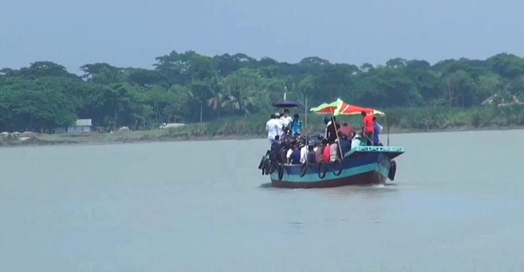 খেয়াঘাট ইজারা নিয়ে বিপাকে ঠিকাদার