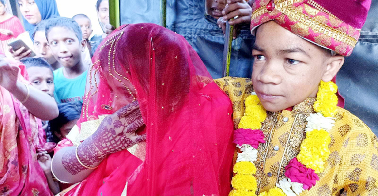 ৩ ফুট উচ্চতার বরের সঙ্গে আড়াই ফুটের কনের বিয়ে