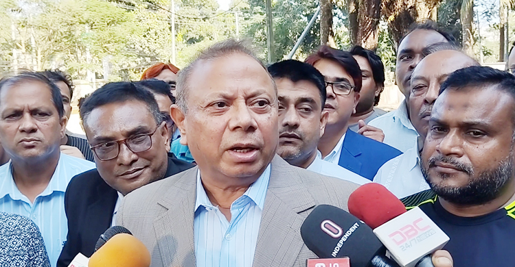 সুষ্ঠু নির্বাচনের জন্য বেশি আশ্বাসের দরকার পড়ে না: একরামুজ্জামান