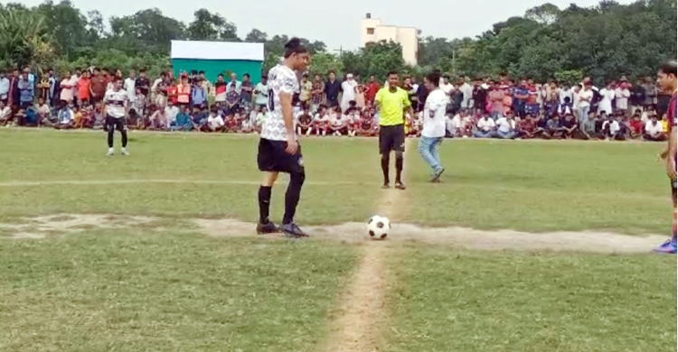 ব্রাহ্মণবাড়িয়ায় ২-০ গোলে হেরে গেল ব্যারিস্টার সুমনের দল