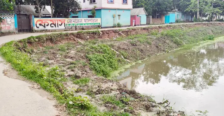 কাজ না করেই কোটি টাকার বিল উত্তোলন