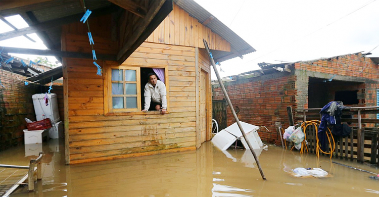 ব্রাজিলে ঘূর্ণিঝড়ে নিহত ১১, নিখোঁজ ২০