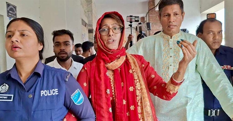 স্মৃতিসৌধে শ্রদ্ধা জানাতে গিয়ে গ্রেফতার মিষ্টি সুভাষসহ ২ জন রিমান্ডে