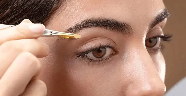 ভ্রু প্লাকের পর র‍্যাশ হলে কীভাবে কমাবেন