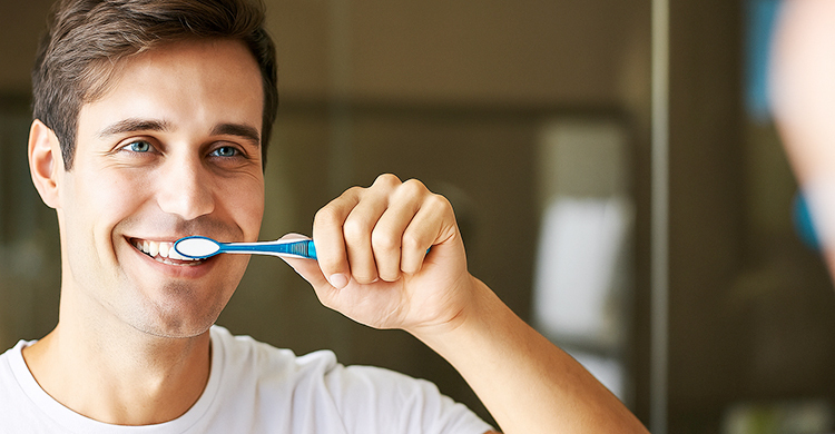 ঠিক সময়ে দাঁত ব্রাশ করলেই কমবে ডায়াবেটিসের ঝুঁকি