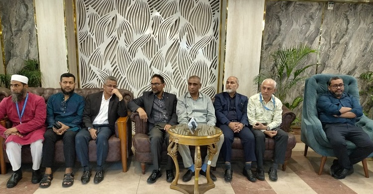 চেয়ারম্যান পদত্যাগ না করলে কর্মবিরতিতে যাবেন বিএসইসি কর্মকর্তারা