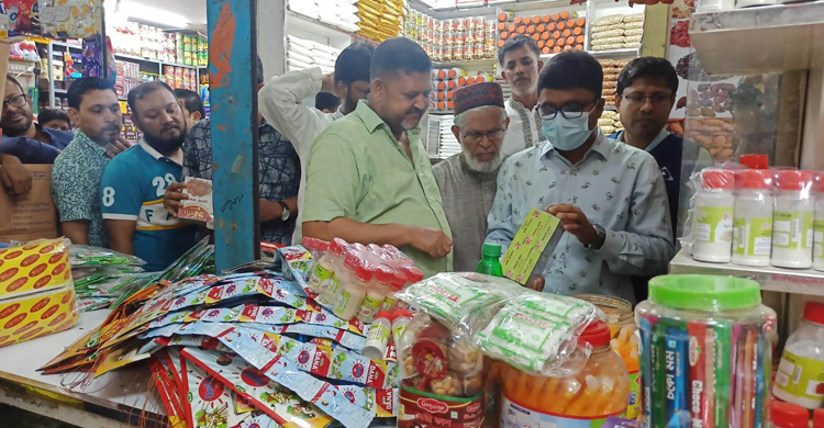 বিএসটিআই’র অভিযান: নকল পণ্য বিক্রি, ২ লাখ টাকা জরিমানা