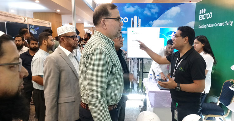 বিটিআরসিতে টেলিযোগাযোগ ও ডিজিটাল উদ্ভাবনী মেলা
