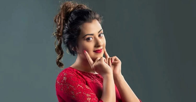 শ্বশুরবাড়ির গল্প শোনালেন বুবলী, জানালেন গোপন বিয়ের কথাও