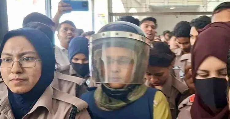 সাবেক এমপি বুবলীকে গ্রেফতার দেখানোর আদেশ