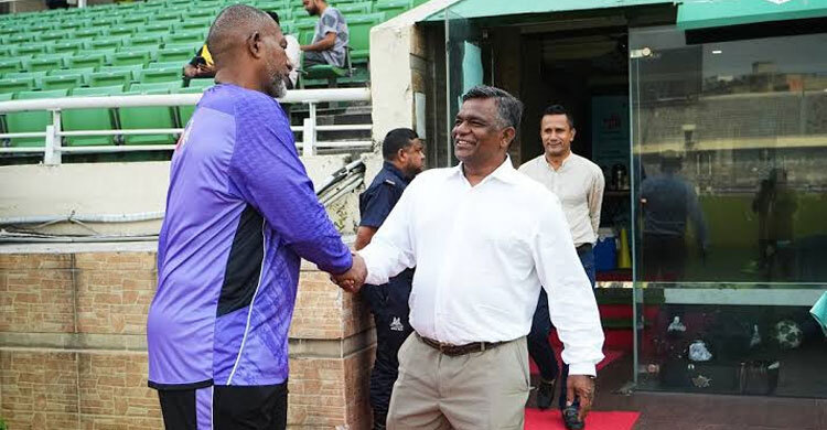 দেশে ফিরেই জাতীয় দলের ক্যাম্পে হাজির বিসিবি সভাপতি