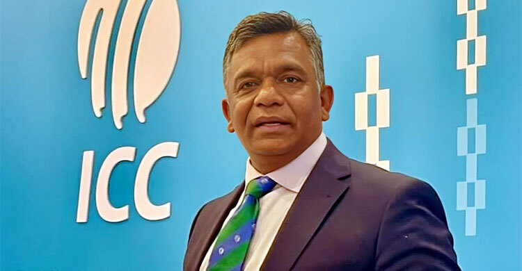 হঠাৎ ঢাকায় এলেন বুলবুল, কেন?