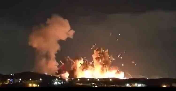 ইরানের গোলাবারুদের গুদামে ‘বাংকার বাস্টার’ বোমা ফেললো যুক্তরাষ্ট্র