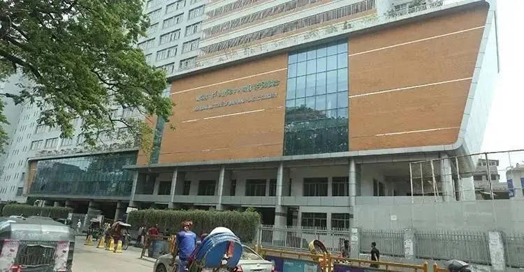 মাদরাসায় ঘুমাচ্ছিল শিক্ষার্থীরা, হঠাৎ বিকট শব্দে শর্টসার্কিট বিস্ফোরণ