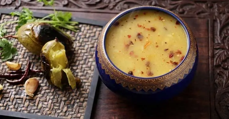 ঘরেই বানান রেস্টুরেন্ট স্বাদের পোড়া আমের কাজি