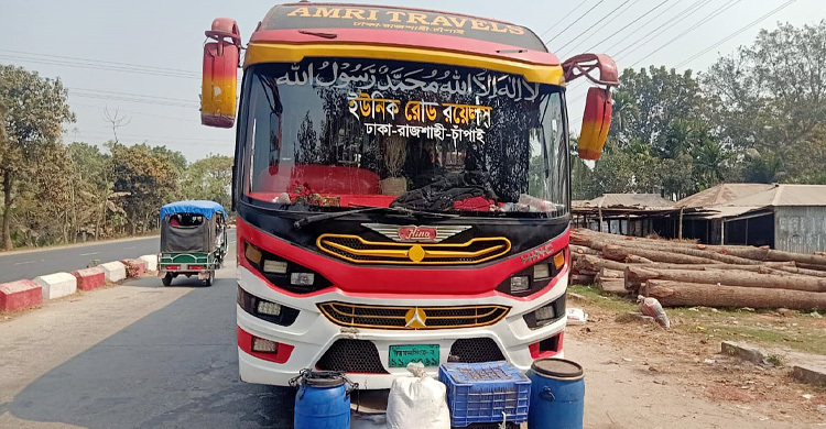 চলন্ত বাসে ডাকাতি-শ্লীলতাহানির ঘটনার ৩ দিন পর মামলা