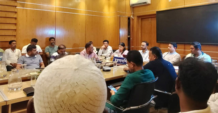 ৯ ঘণ্টা পর ময়মনসিংহে বাস চলাচল শুরু