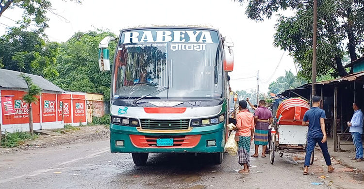 রাজবাড়ী-ঢাকা রুটে সরাসরি বাস চলাচল শুরু