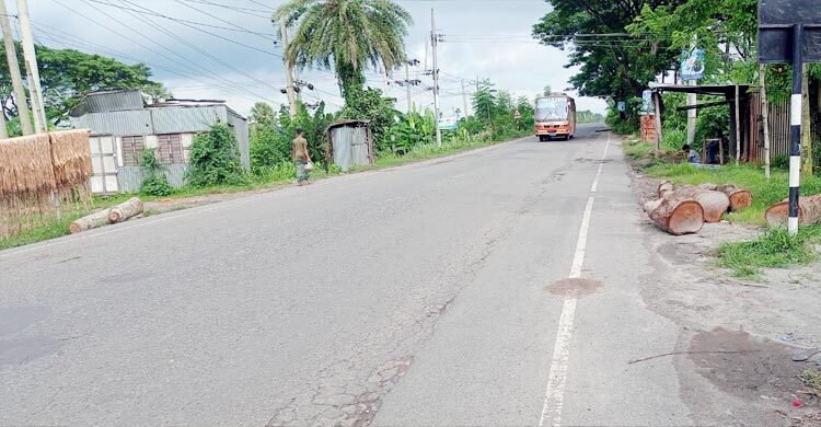 ভাঙ্গায় থমথমে পরিস্থিতিতে যানবাহন চলাচল স্বাভাবিক