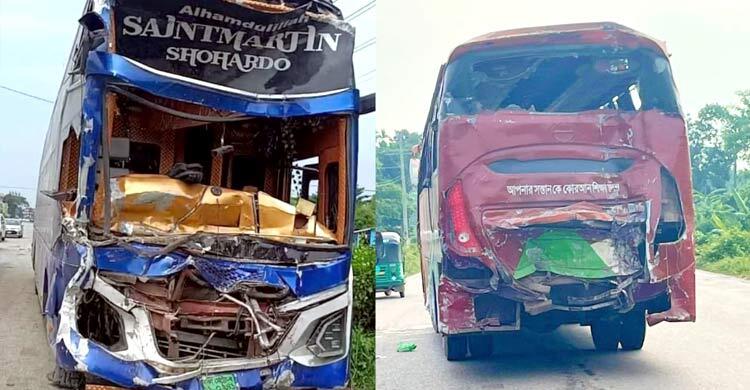 দাঁড়িয়ে থাকা বাসে আরেক বাসের ধাক্কা, নিহত ২