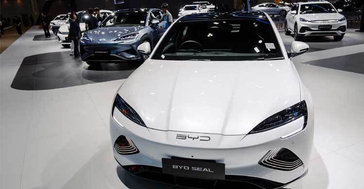 গাড়ির বাজারে তীব্র প্রতিযোগিতা, শেয়ার বাজারে পতন দেখছে বিওয়াইডি